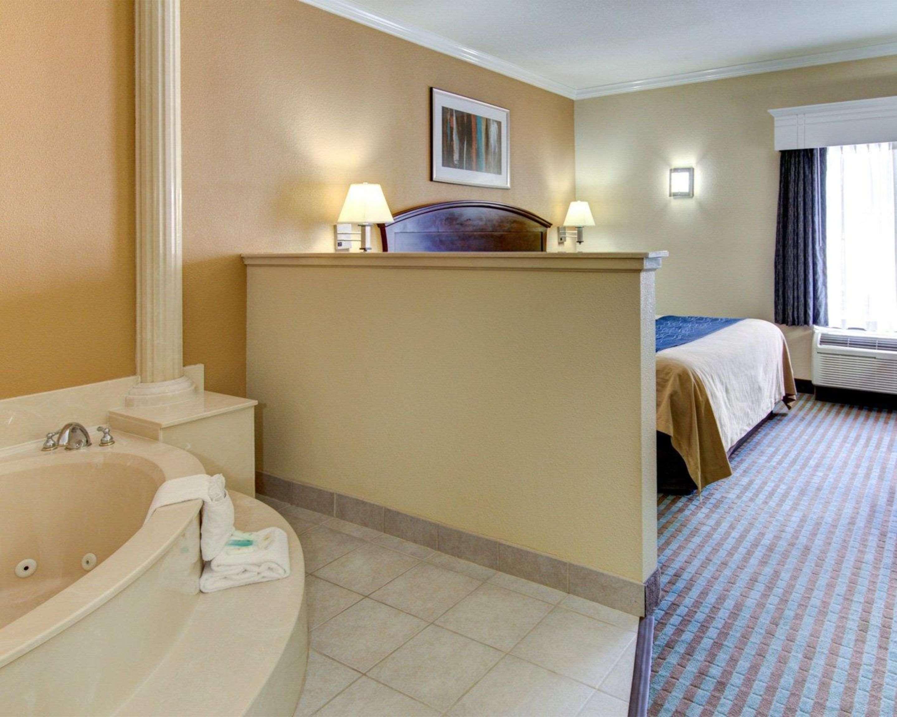 Comfort Inn Corsicana East Eksteriør billede