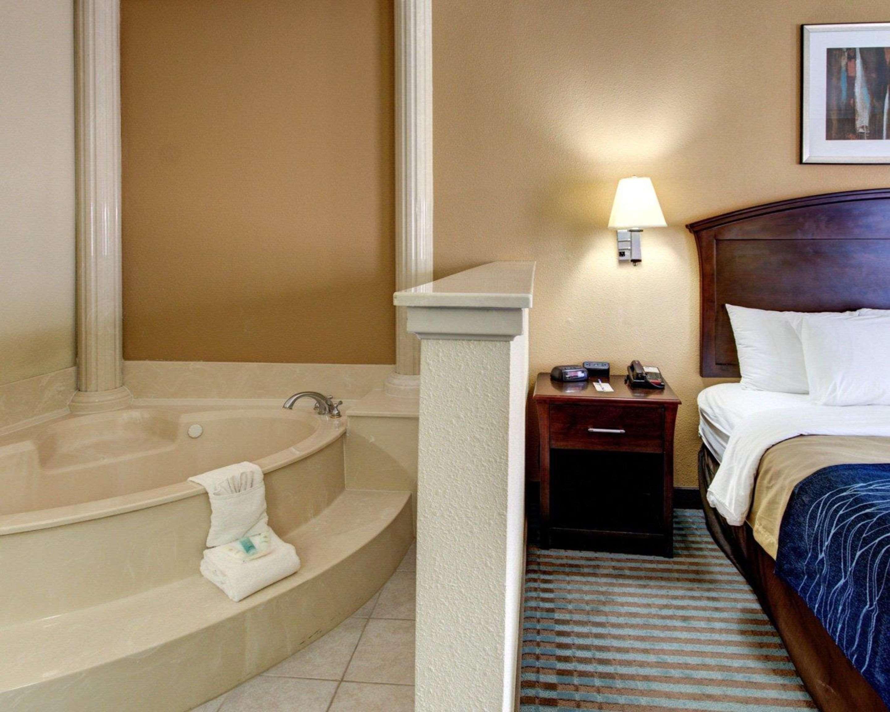 Comfort Inn Corsicana East Eksteriør billede